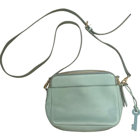 Fossil Sydney Mint Green Pebbled Leather Crossbody Camera Bag Coastal Preppy - Picture 2 of 16